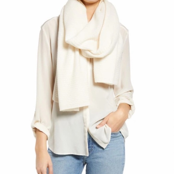 Nordstrom Accessories - NORDSTROM Cashmere Rib Large Scarf In Ivory Cloud NWT